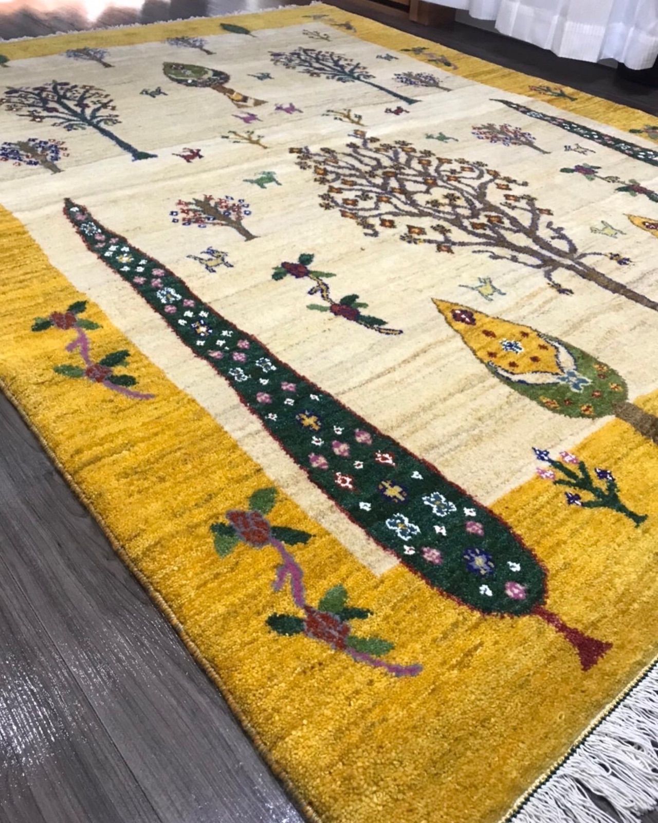 新品 ペルシャ絨毯 手織り リズ ギャッベ ナチュラル ザクロの木 公式