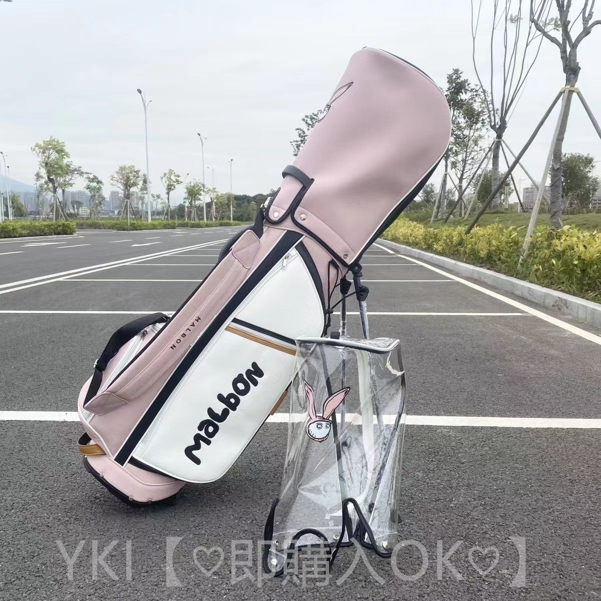 MALBON GOLFレディースピンクのゴルフバッグ