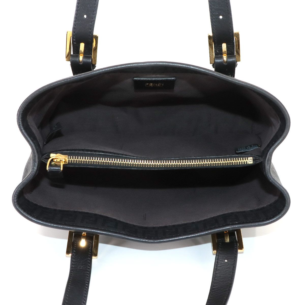 FENDIバッグ FENDI】フェンディ『ズッキーノ柄 ミニ マンマバケット』8BR180