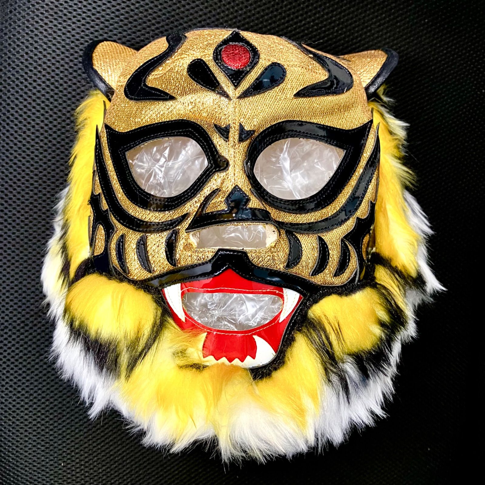 黄金の虎 牙付きタイガーマスク 試合用マスク - スポーツ
