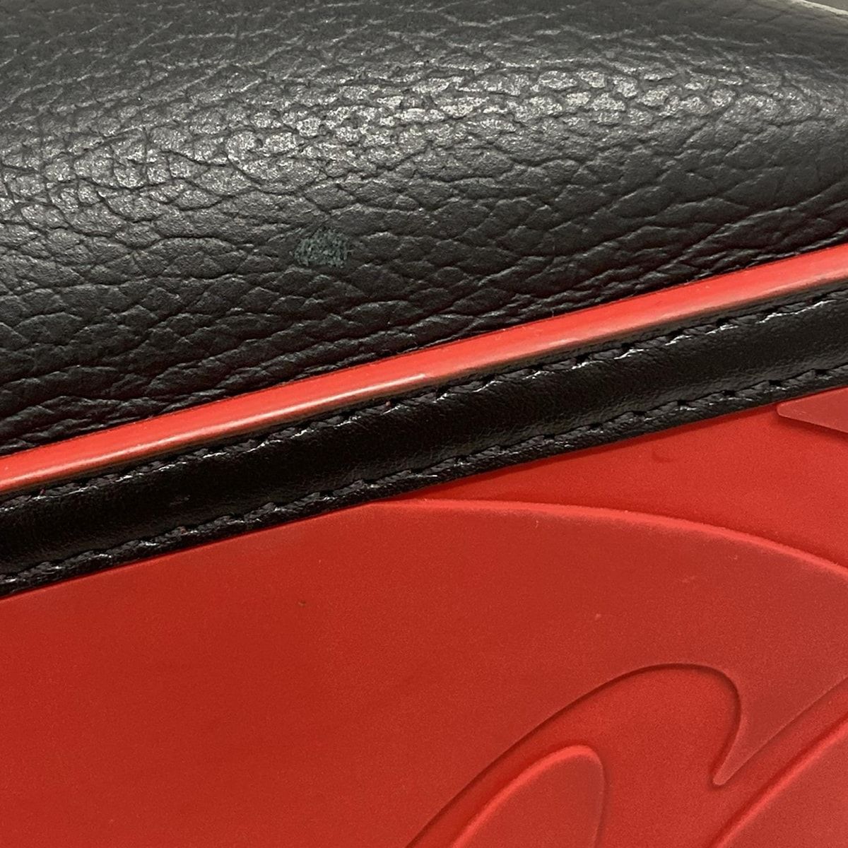 LOUBOUTIN クリスチャンルブタン