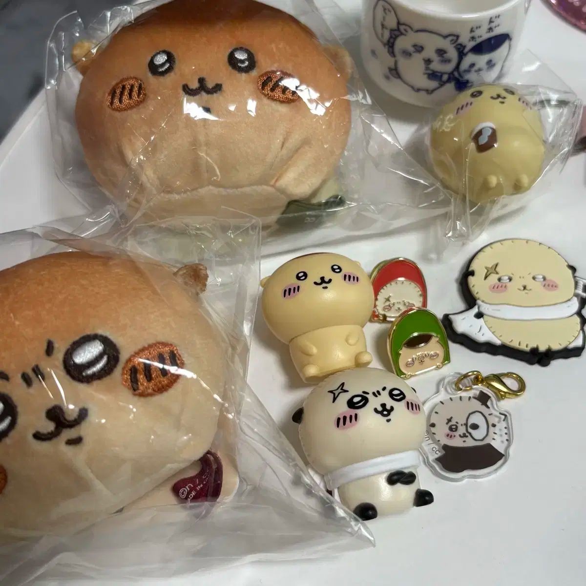 本物保証】井上萬二(人間国宝) 白磁 彫文菓子鉢 共箱 栞2 有田烧