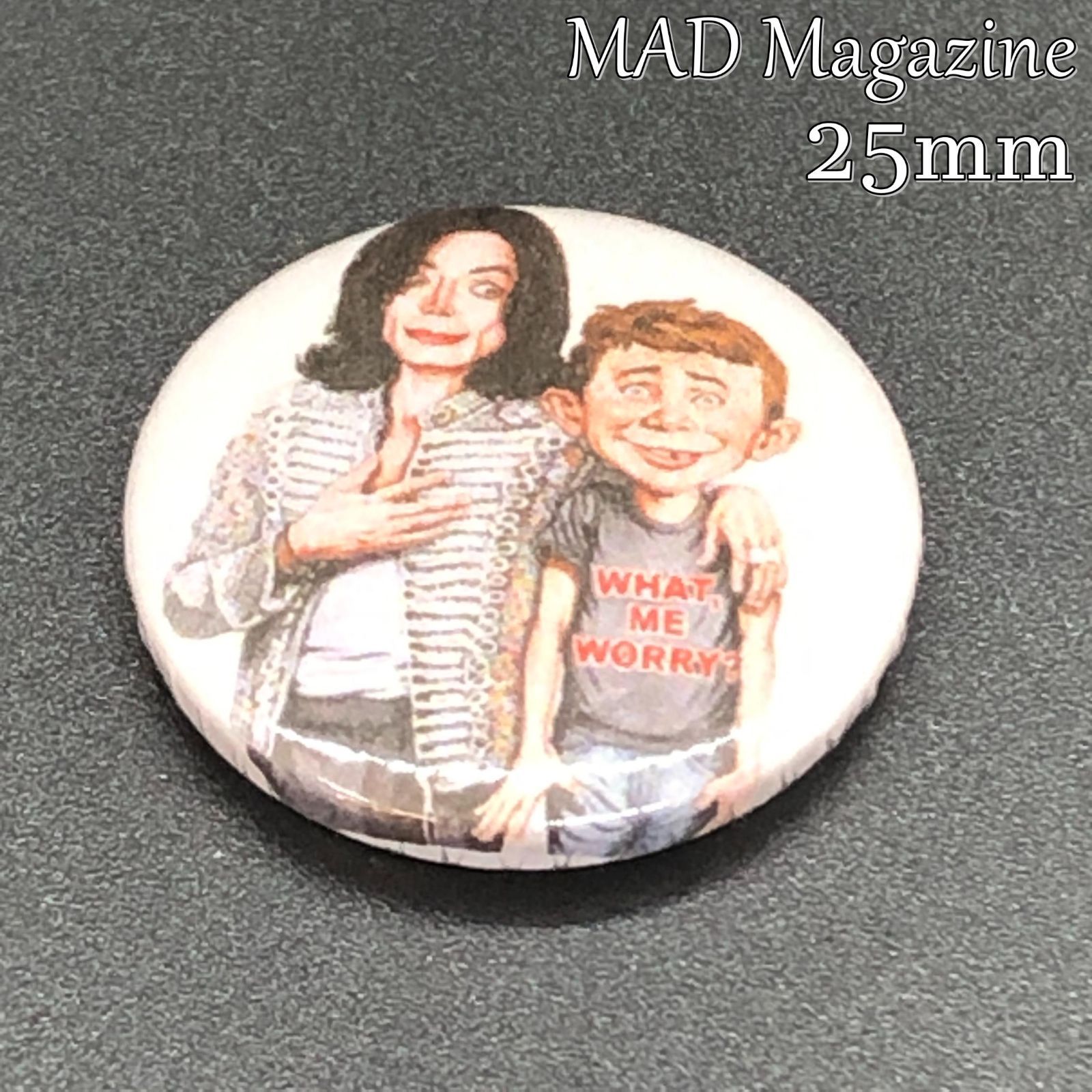 アメリカ　雑貨　缶バッジ 　25mm『 アンクルサム　マイケルジャクソン 』　MADマガジン ピンバッチ　ノベルティー　　米国　古着　オーバーオール　  　広告 (BAT455)