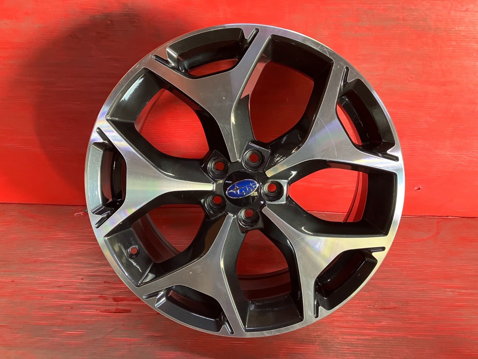 品質も最も優れた！ ホイール 18x7.0 48 100 5H スバル SJ系フォレスター純正 4本SET 【超特価SALE開催中！】