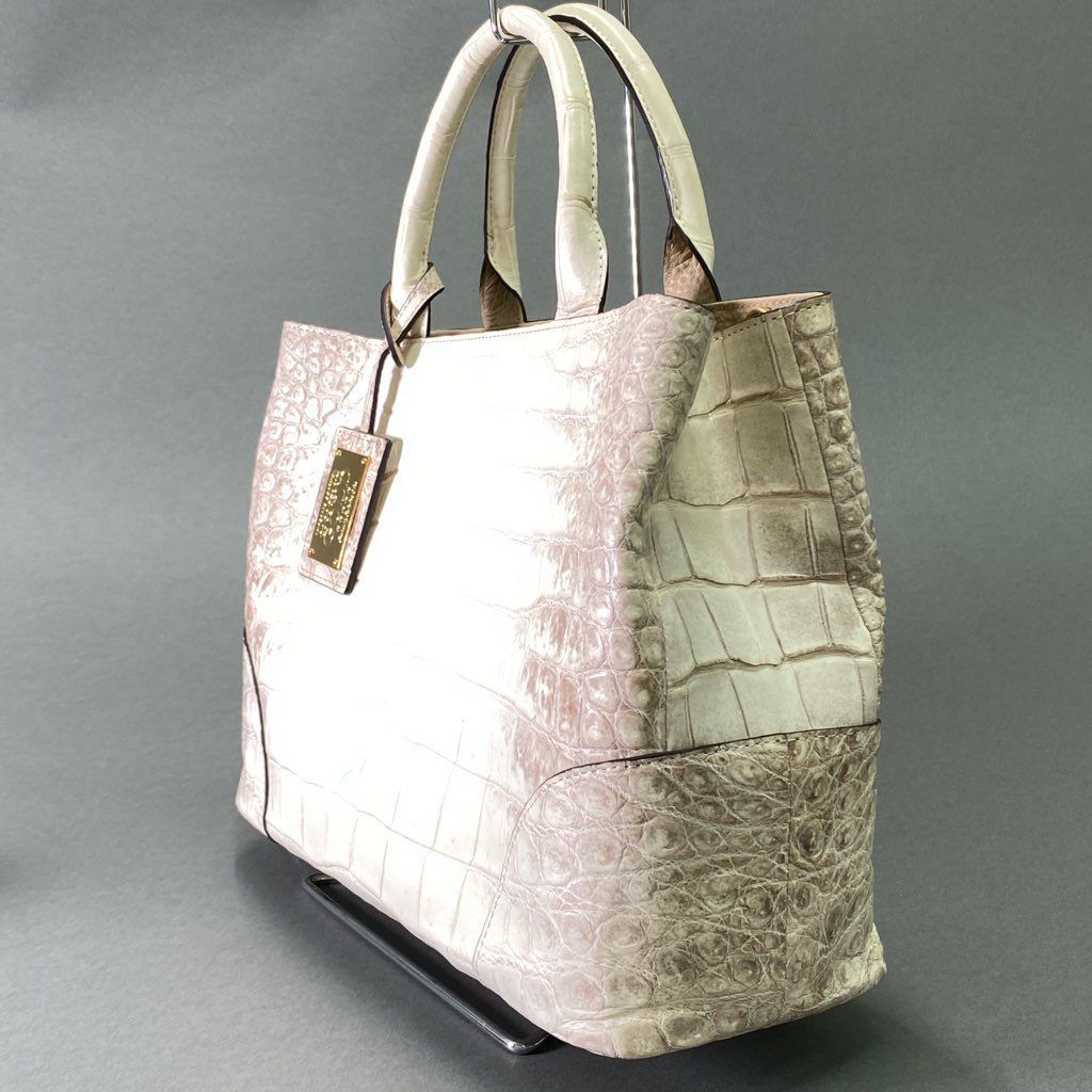 De18 【極美品】定価122万 COCOCELUX GOLD ココセリュックス