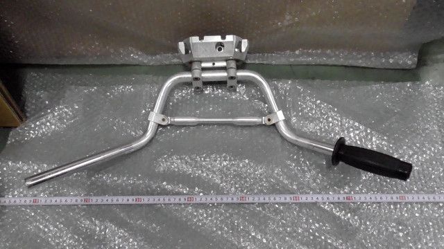 マジェスティ125 5CA の バーハンドル 1761267478