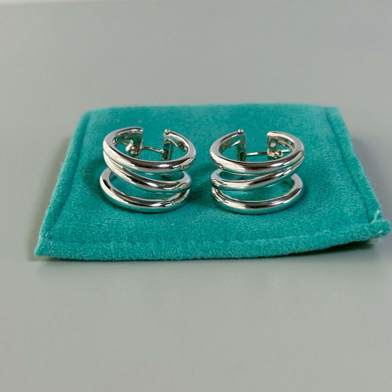 ティファニー 希少 ピアス ダイアゴナル フープ ヴィンテージ AG925  
