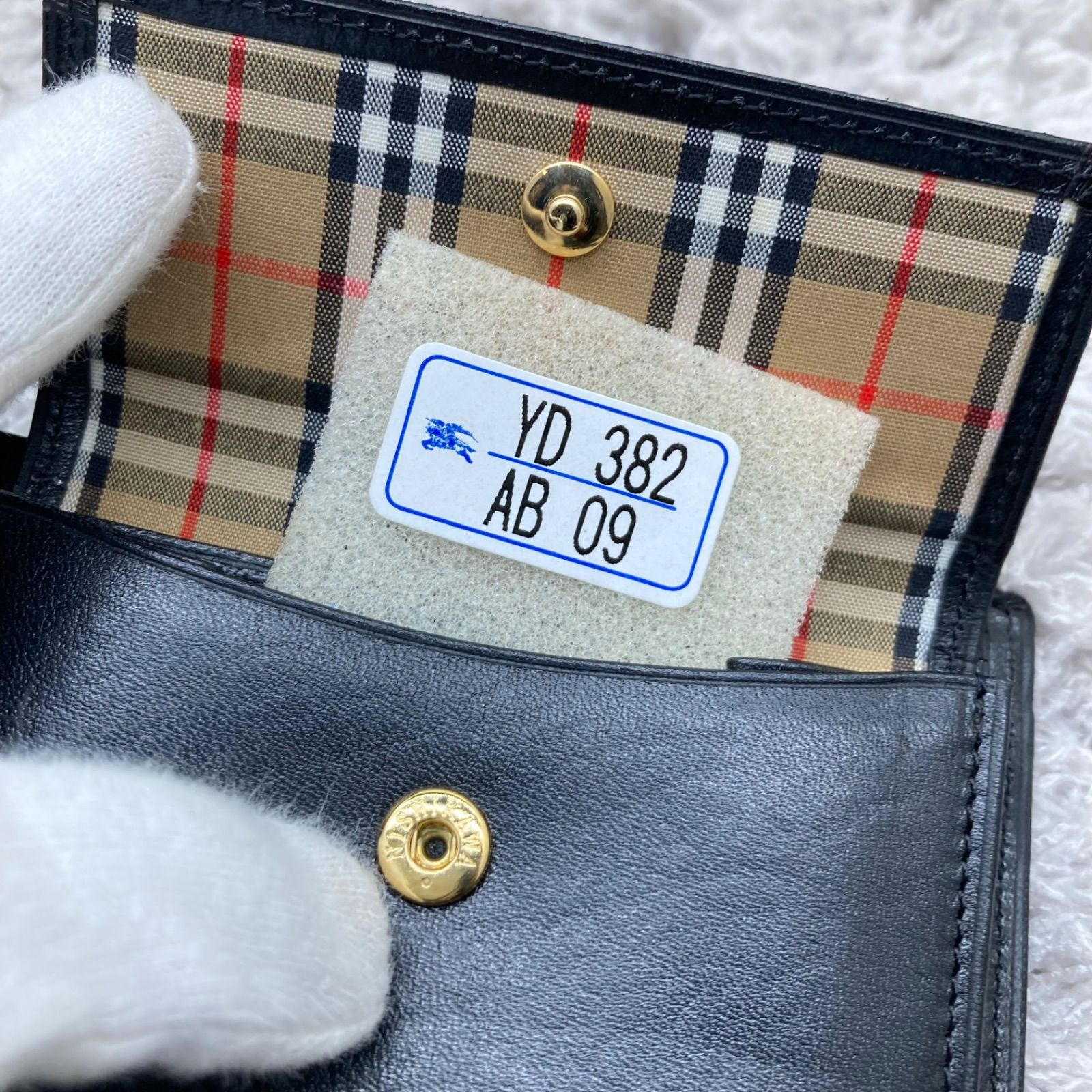 BURBERRY ロゴパターン 二つ折り財布 ブラック BURBERRY バーバリー 2