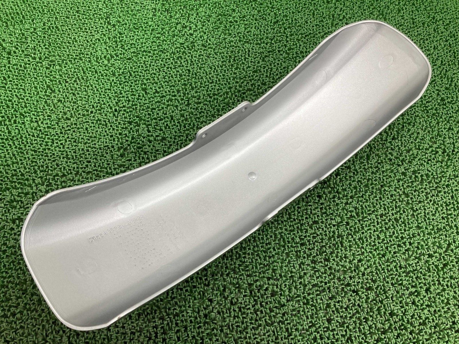 シャドウスラッシャー400　NC40　の　フロントフェンダー *1661836774　中古 シャドウスラッシャー400 フロントフェンダー 銀 フェンダーの通販 割れ無 Shadowスラッシャー