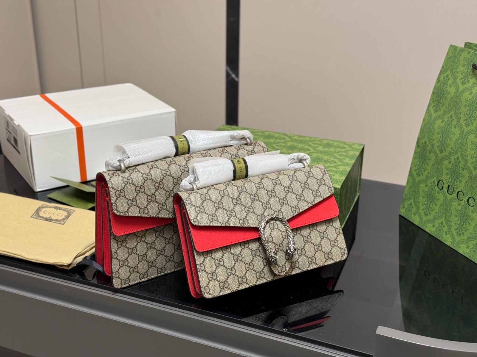 【関税＆送料込み】Gucci Dionysus Bag Gucci 400249 Dionysus Supreme Chain Small Shoulder Bag | eBay