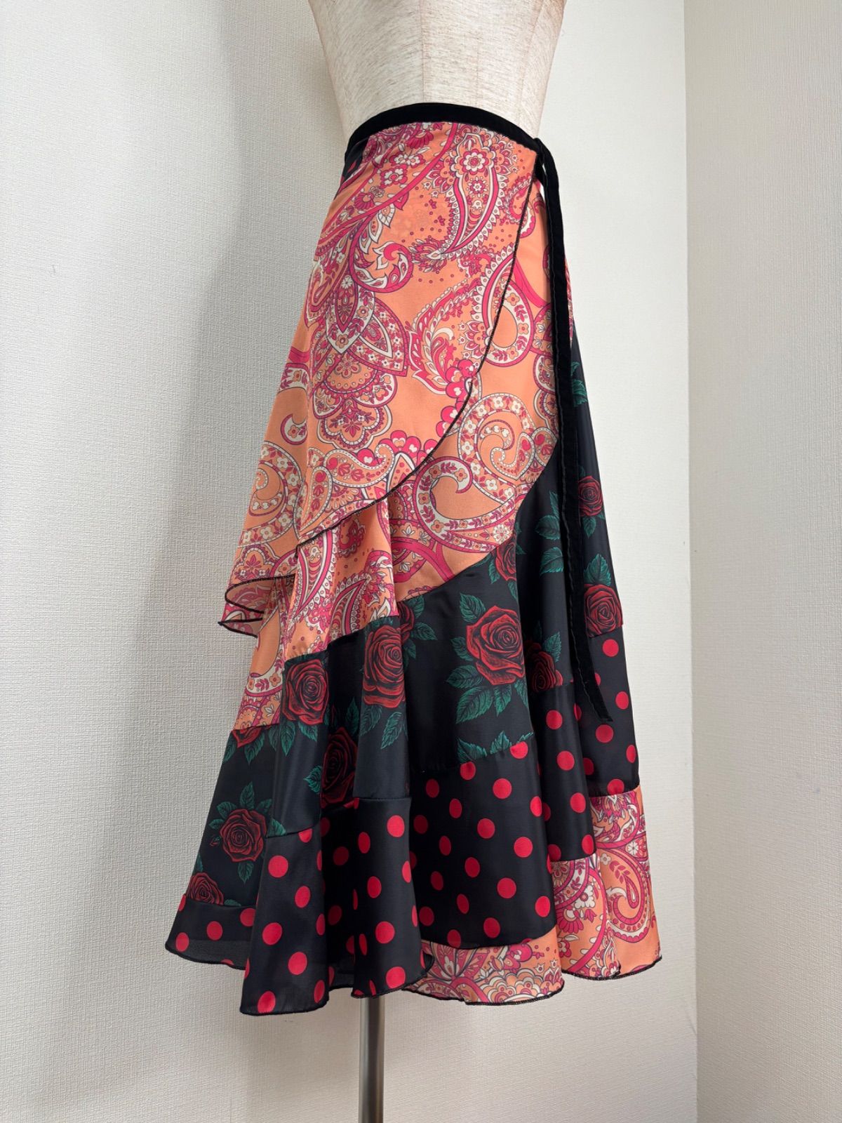 新品》フラメンコ 巻きスカート ファルダ 衣装 - メルカリ