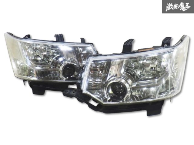 ♪デリカD5 ヘッドライト 左右セット 美品♪ CV5W CV2W CV1W純正 極上美品 デリカD5 CV5W CV1W CV2W CV4W 純正ヘッドライト 左右