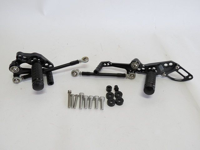 品 DUCATI STREETFIGHTER 調整式 バックステップ CNC加工 黒