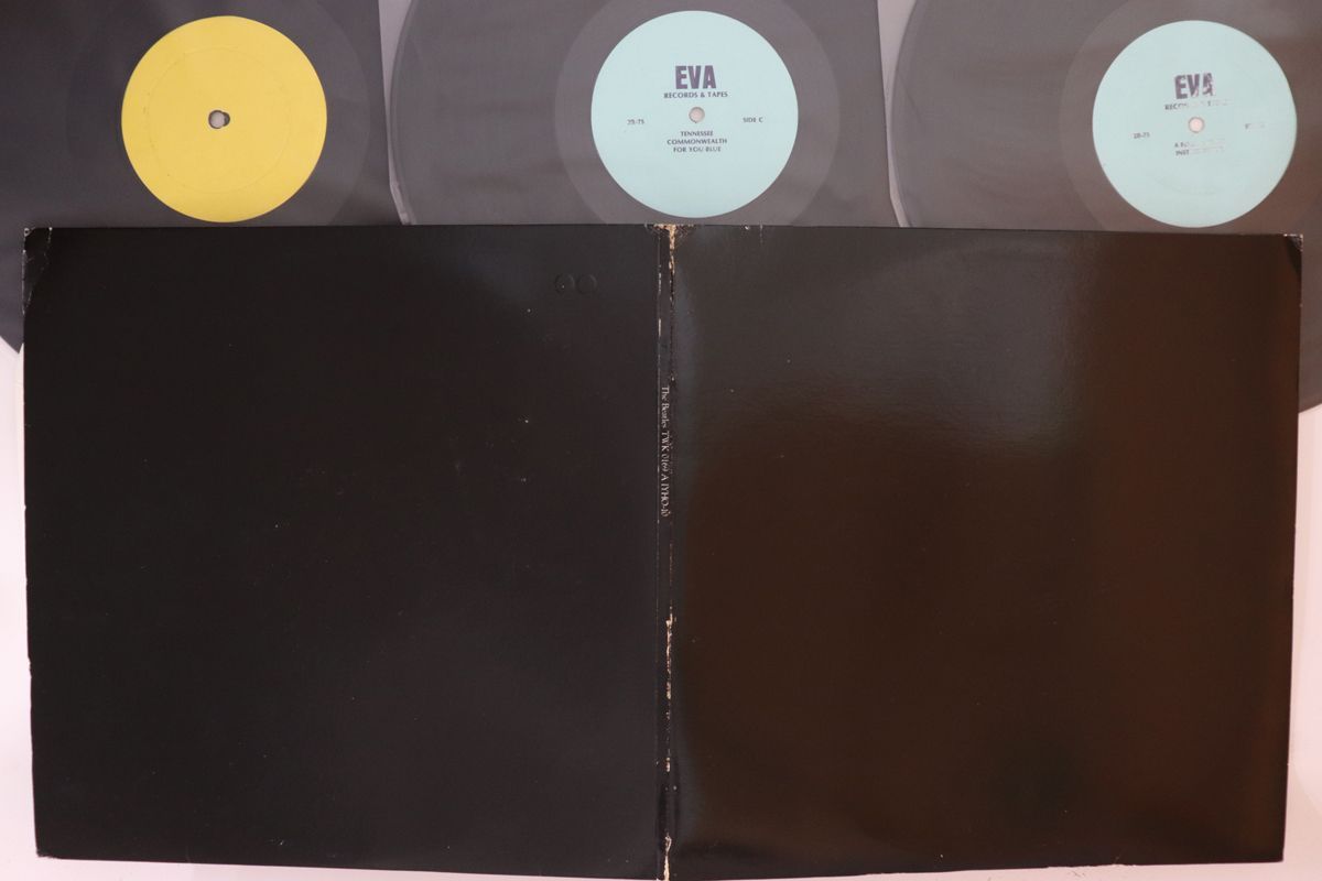 英3discs LP Beatles Beatles (Black Album) 2R75,TWK0169AIYHO10 	EVA RECORDS AND TAPES /00920 英3discs LP Beatles Beatles (Black Album) 2R75,TWK0169AIYHO10 EVA