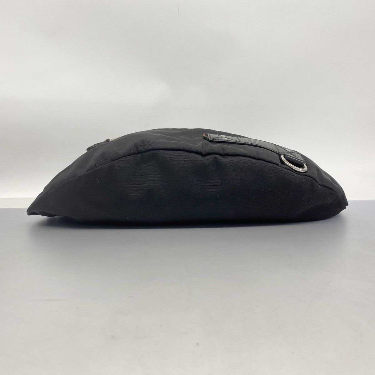 ブラック シルバー金具