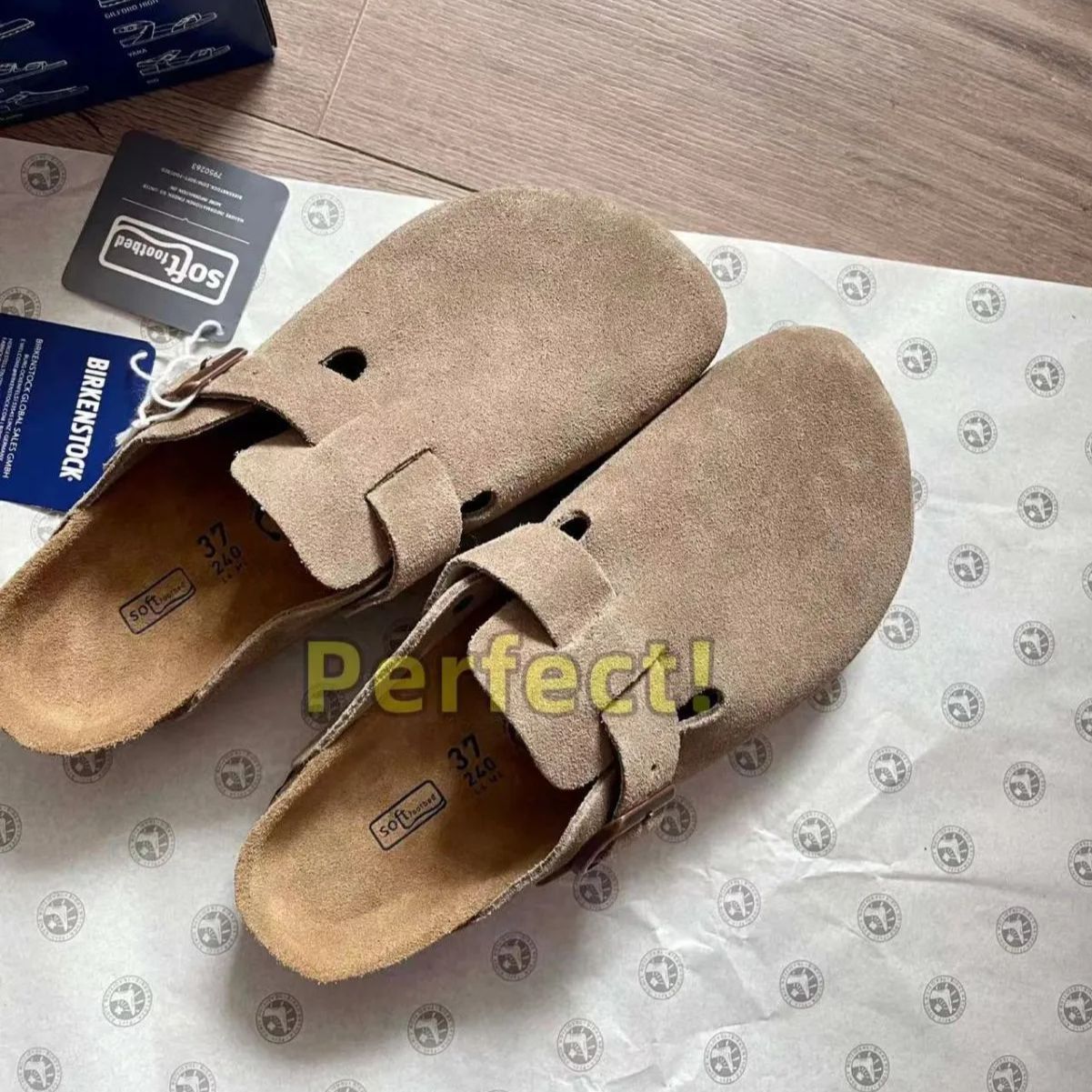 ★BIRKENSTOCK ビルケンシュトック Boston ボストン レザーサンダル ソフトフットベッド レギュラーフィット Boston スエードミュール  スエード ラウンドトゥ スライドバックル  レディース メンズ Taupe （ナロー幅/標準幅）