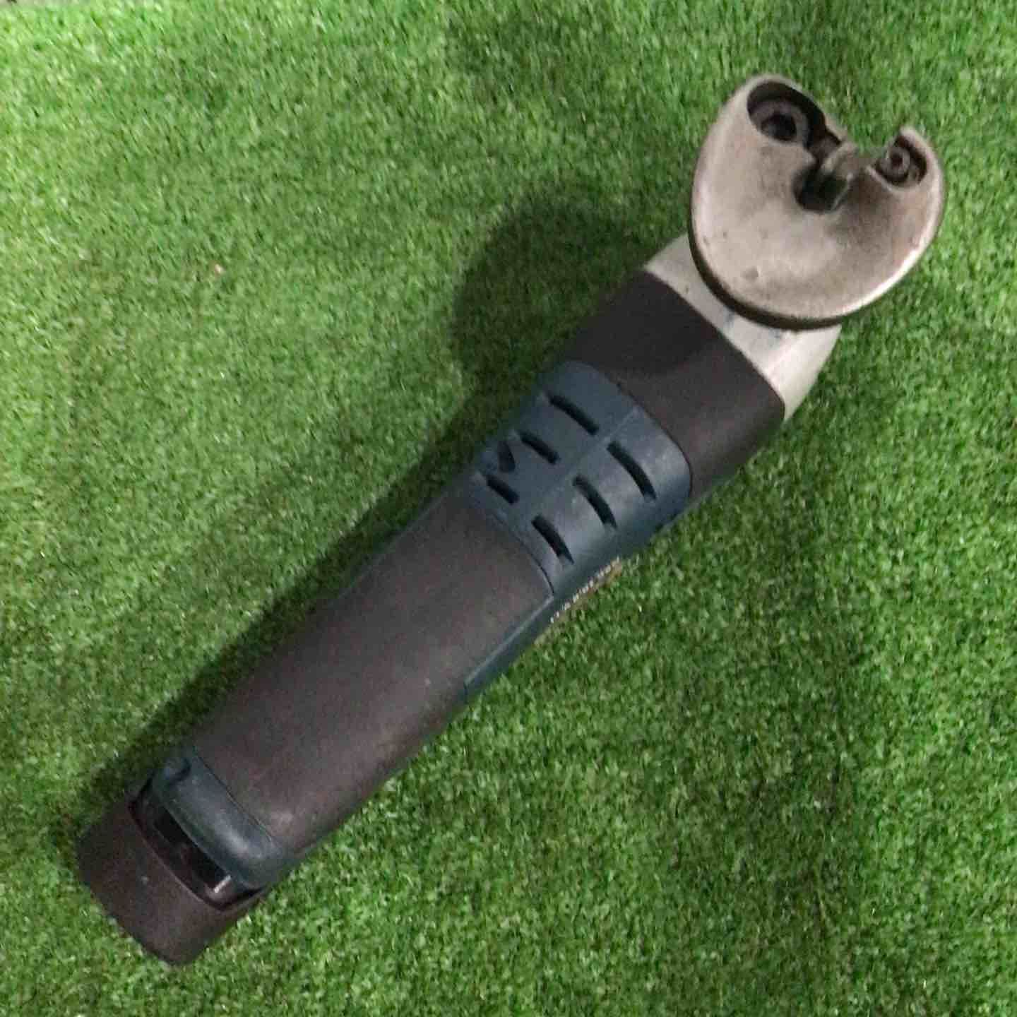 BOSCH ボッシュ 10.8Vバッテリーシェア GSC10.8V-LI 川口店