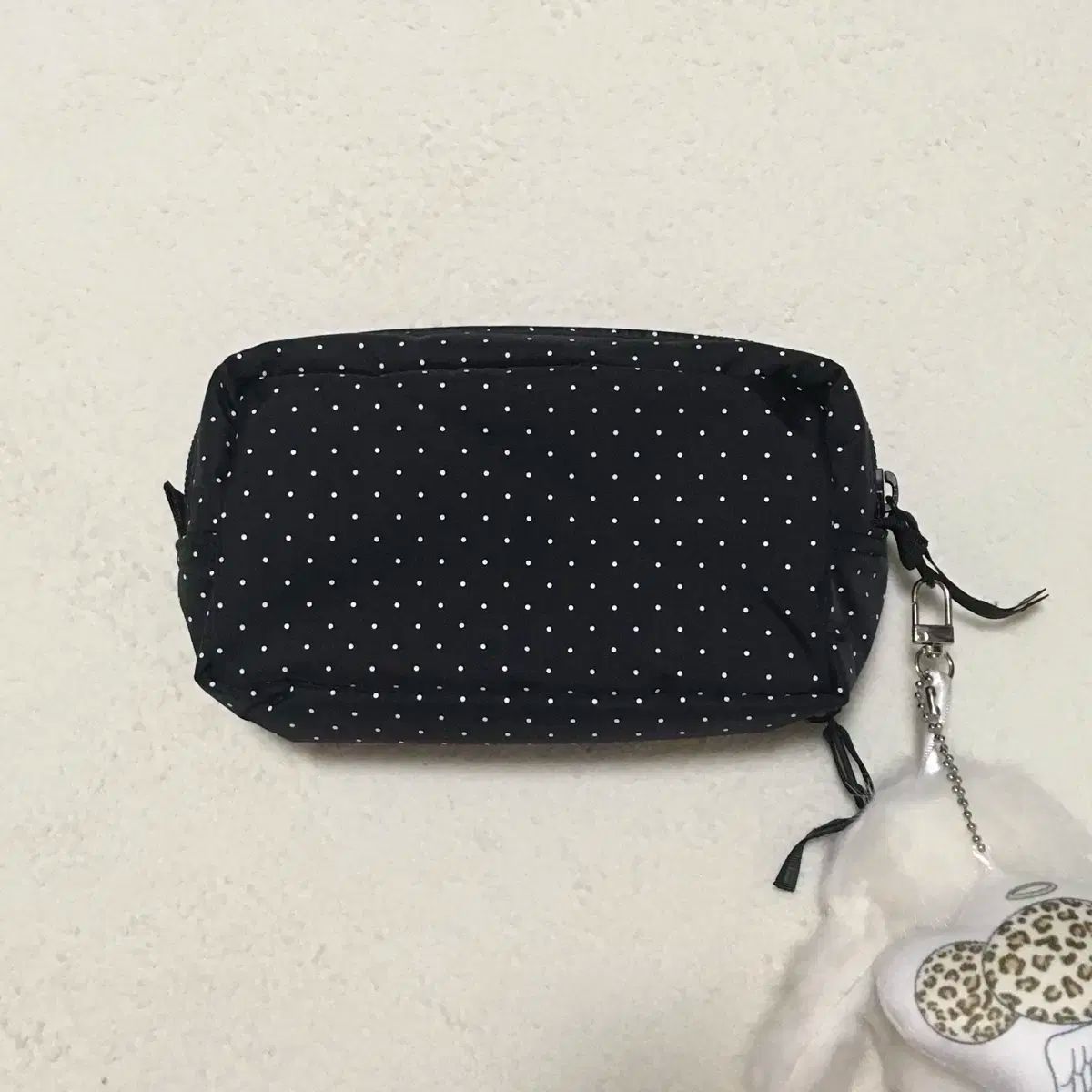 HEAD PORTER BLACK BEAUTY ドット柄　マルチポーチ　廃盤 廃盤品ヘッドポーター ドット柄 マルチケース マルチポーチ 黒 吉田