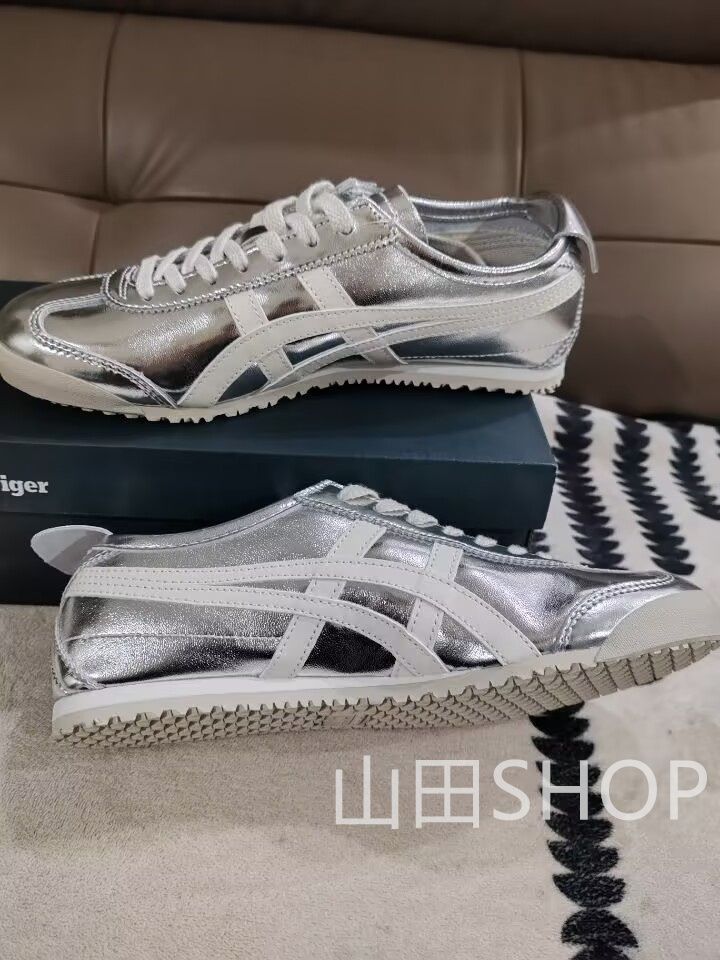 シルバー
