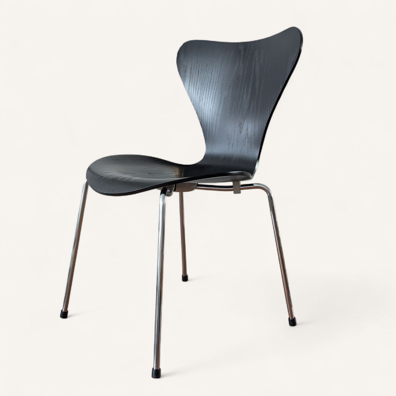 Fritz Hansen セブンチェア 日本正規品 ブラック C - メルカリ