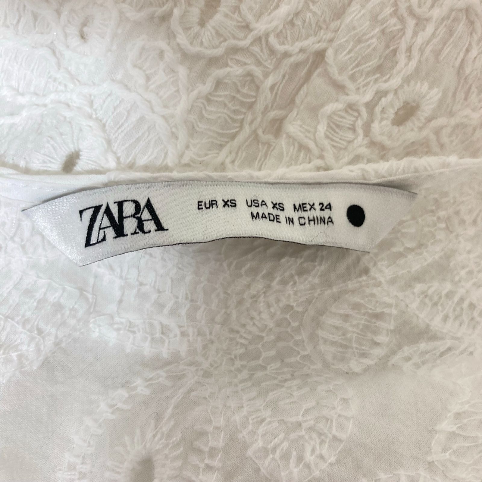 andGIRL掲載 ZARA 刺繍レース ロンパース サロペット XS 小さい