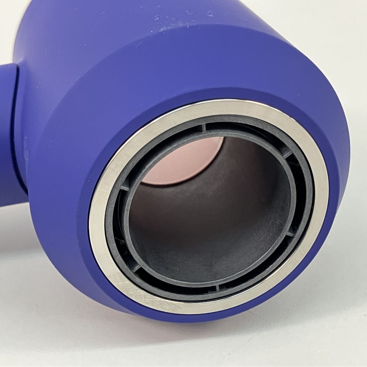 Supersonic Ionic