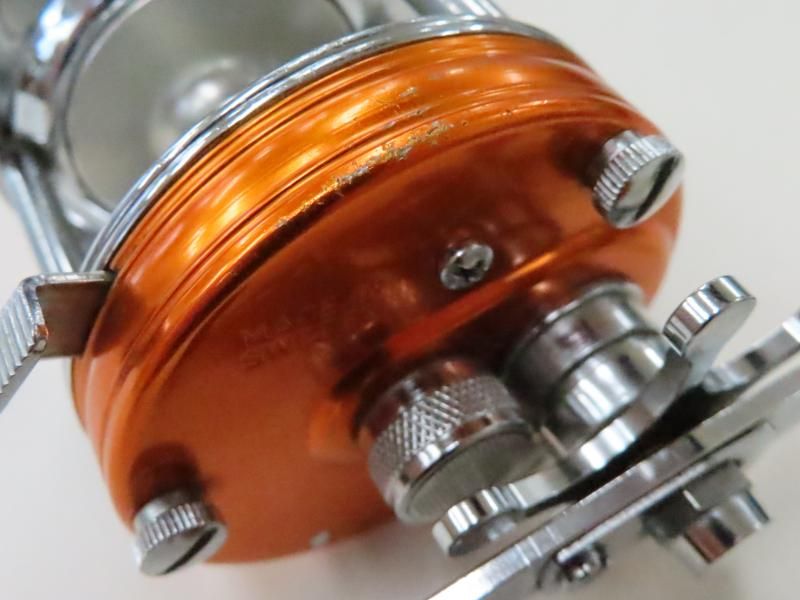 アブガルシア アンバサダー 5500C サンセットオレンジ (02-8206230003