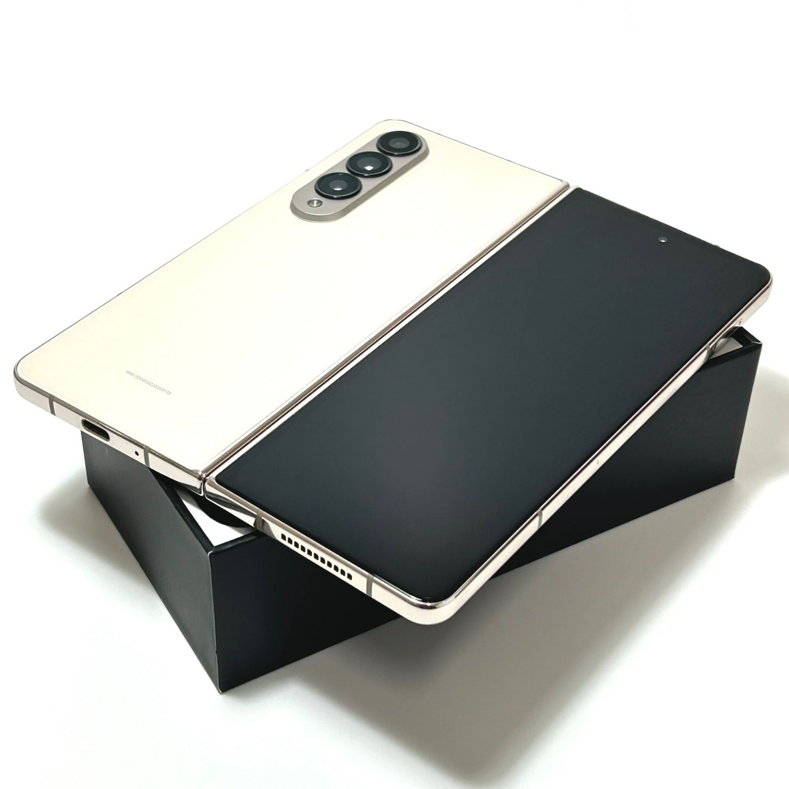美品】Samsung｜Galaxy Z Fold4 512GB｜SIMフリー - メルカリ