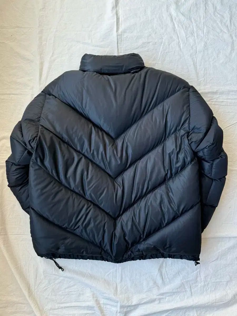 美品THE NORTH FACE アセントジャケット　ブラック ダウン　L ノースフェイス】復刻したアセントジャケットはビジネスでも