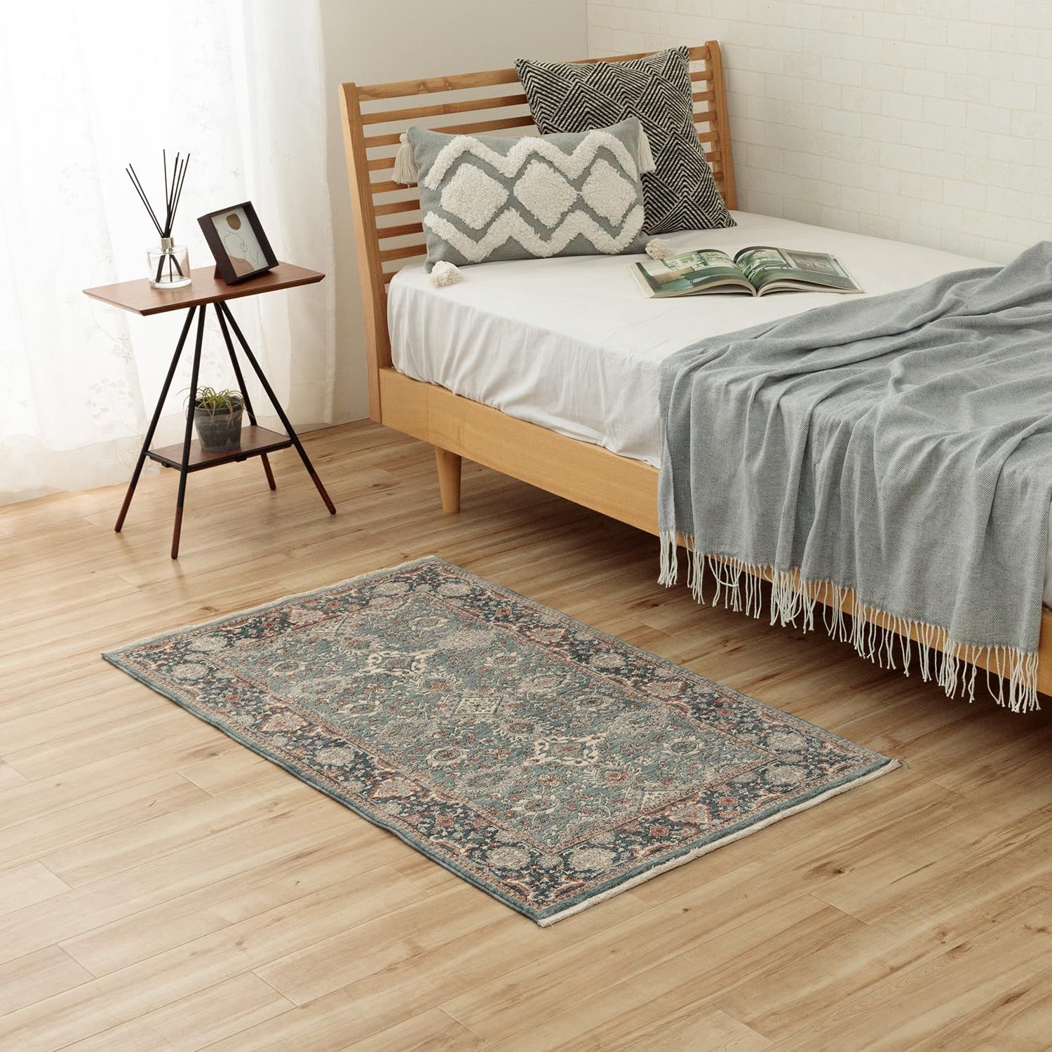 新着商品 イケヒコ マット 玄関 屋内 屋外 輸入 アルスラーン ネイビー 約60×95cm 長方形 トルコ製 ウィルトン織り クラシカル 上品 繊細 立体感 柔らか ＃1311710198501
