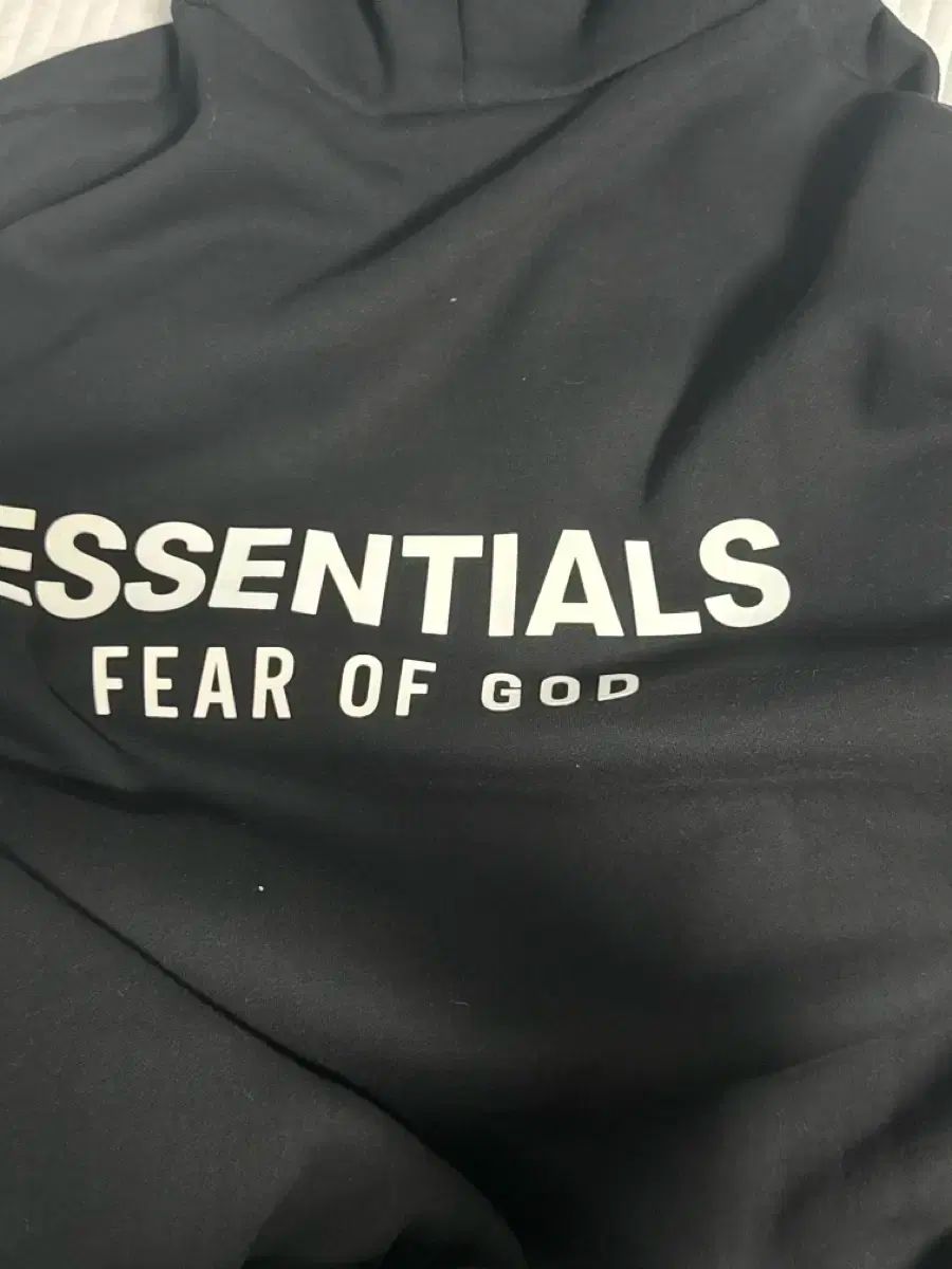 エッセンシャルズ フィアオブゴッド フーディ