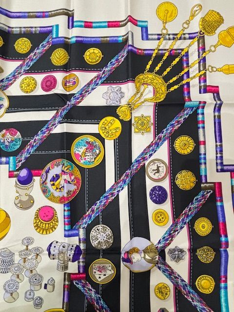 HERMES エルメス カレ90 Petitemain お針子さん ブラック