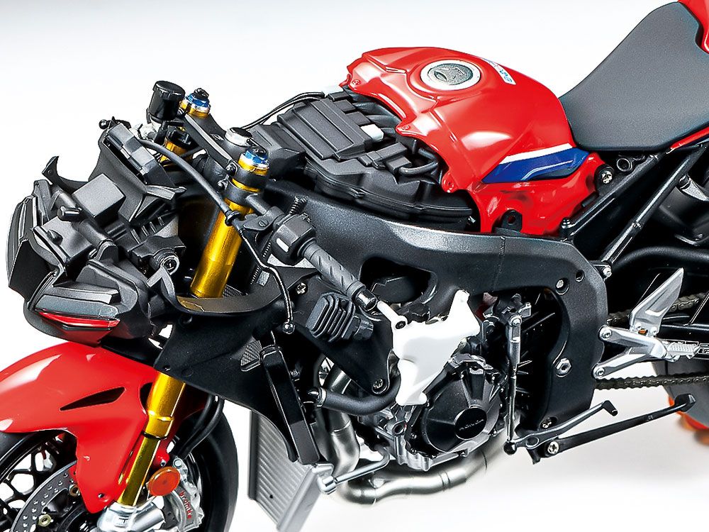 □ タミヤ 1/12 Honda CBR1000RR-R FIREBLADE SP レッド 完成モデル