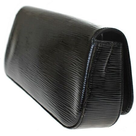 LOUIS VUITTON ルイヴィトン エピ ポシェット ソービー クラッチ LOUIS