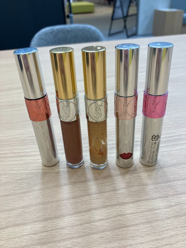 YSL リップ パウダー クッションファンデケース コスメセット YSL リップ パウダー クッションファンデケース コスメセット