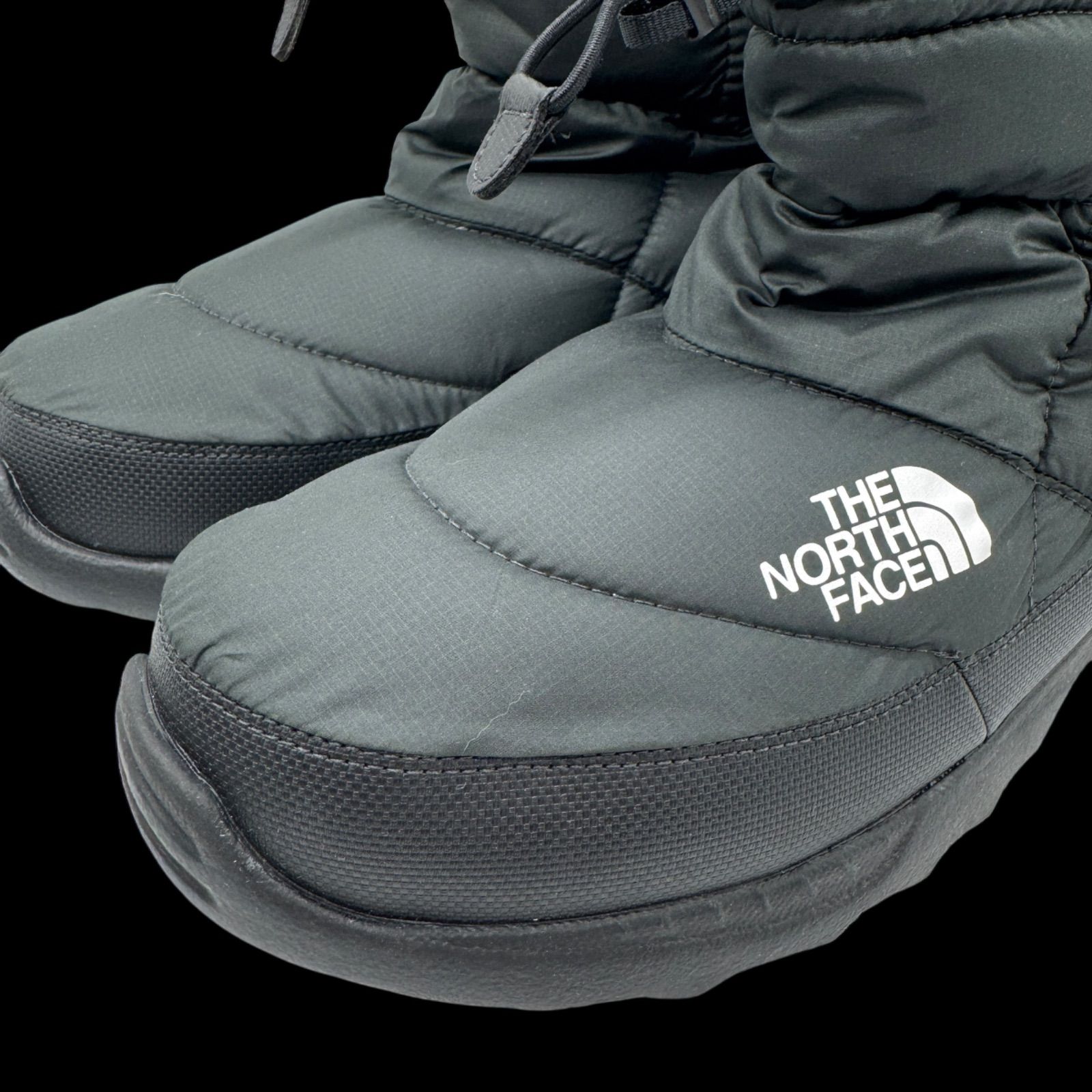 美品 正規品 ノースフェイス ブーツ ヌプシ ブーティ 黒 22cm ジュニア 美品 THE NORTH FACE ザ ノースフェイス ヌプシ ブーティ ブーツ