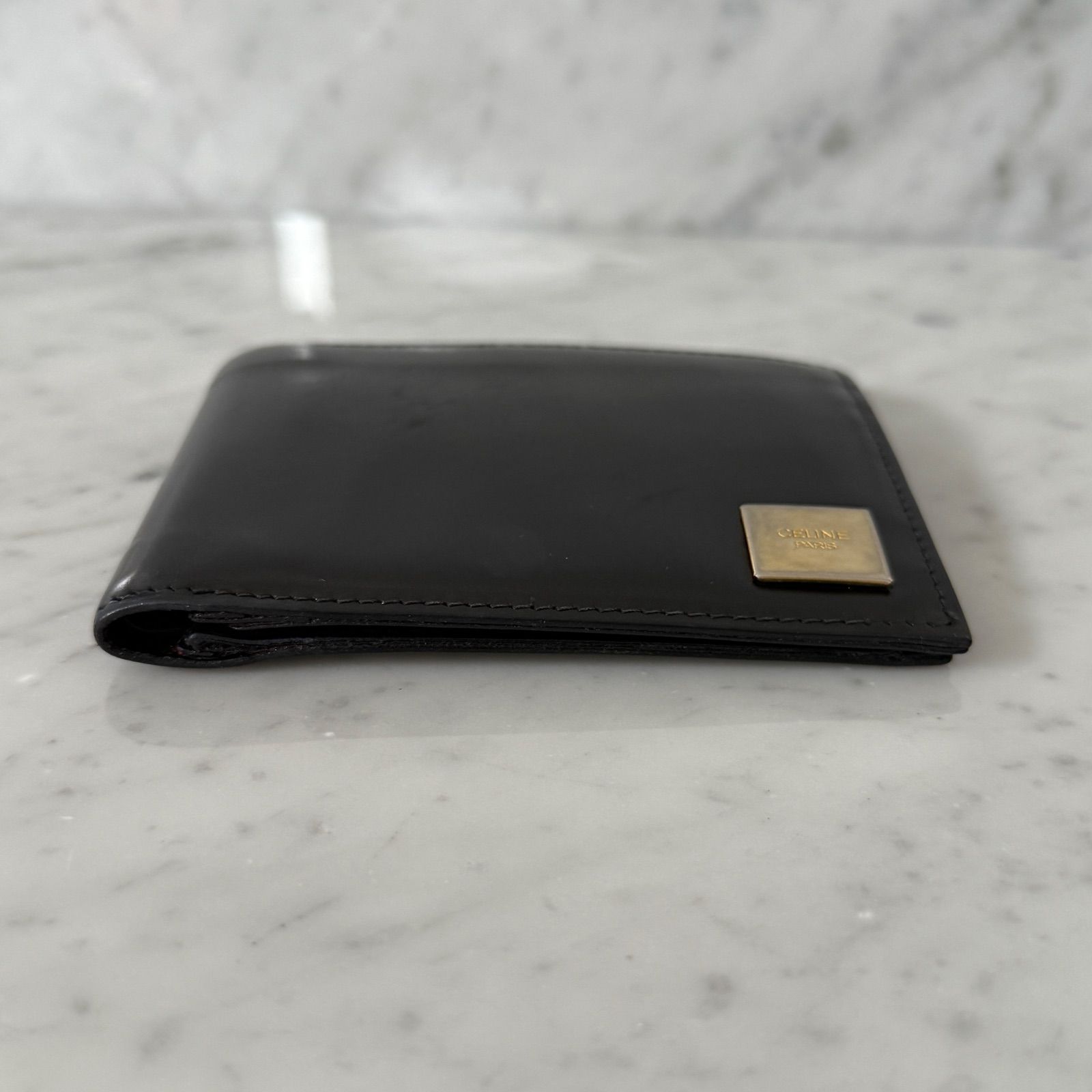 90s CELINE セリーヌ 二つ折り財布 ブラック 黒 本革 レザー ロゴ 90s OLD CELINE セリーヌ 二つ折り財布 本革 レザー ブラック 黒