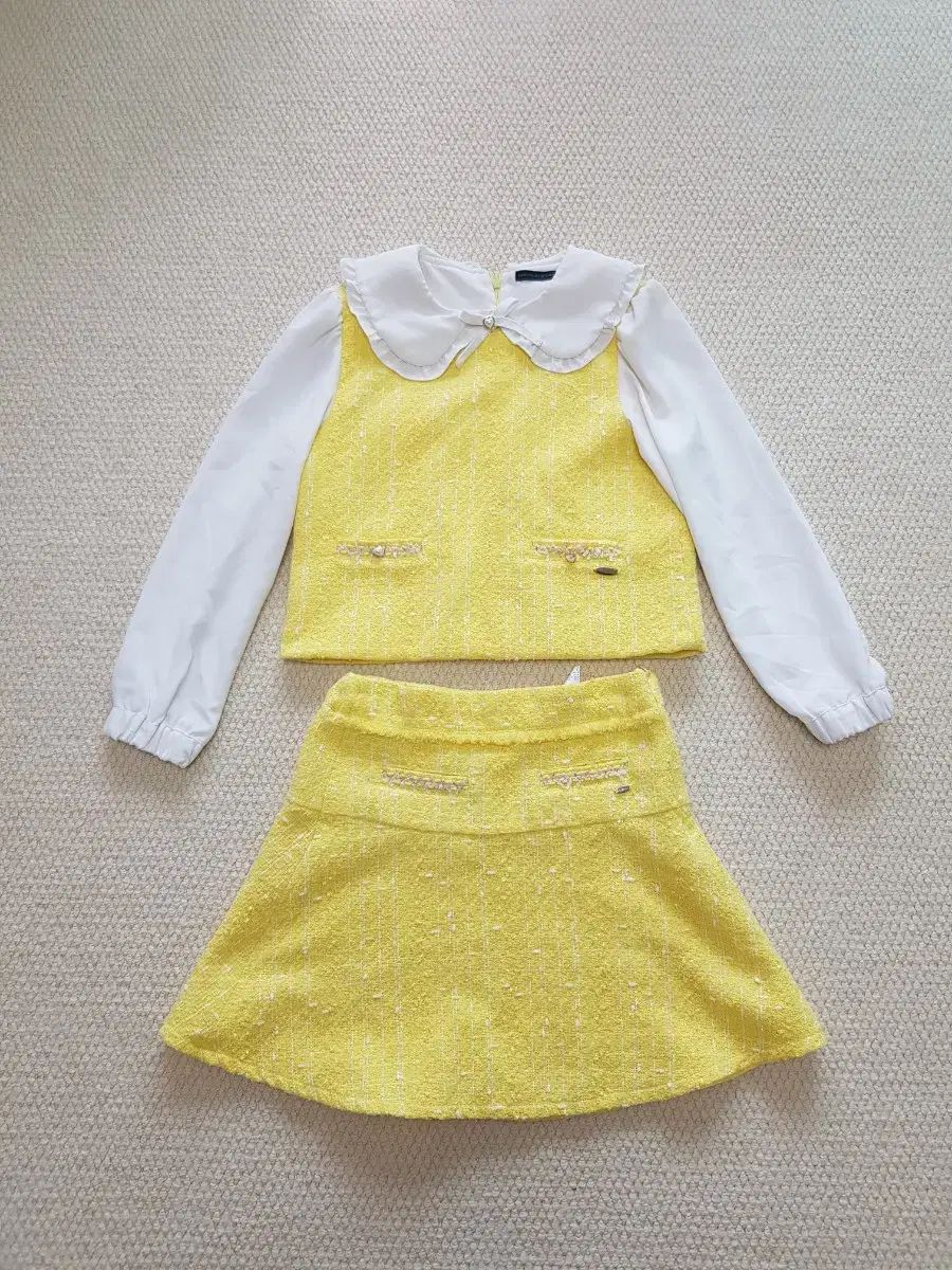 ベネトン キッズ ツイード 上下セット 140