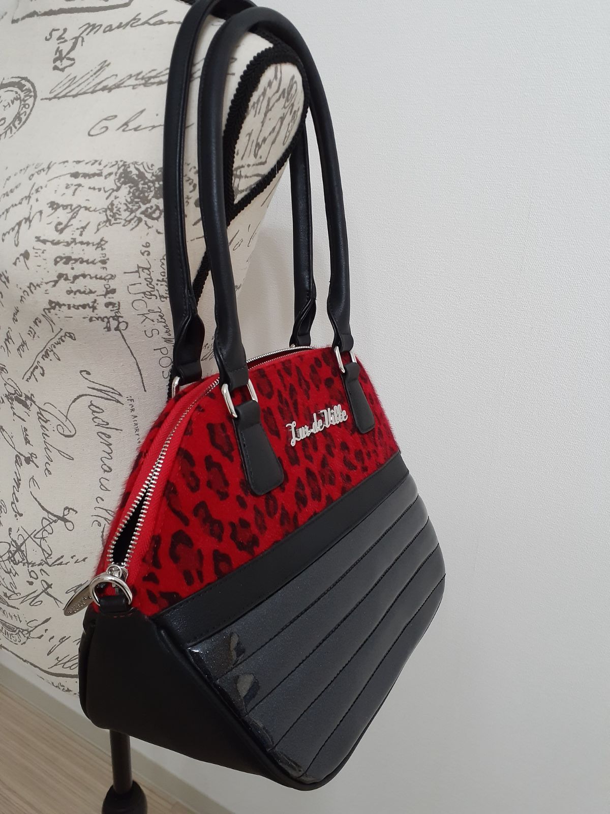 新品♥️レア♥️アメリカ購入 ロカビリー ロック レオパード バッグ  