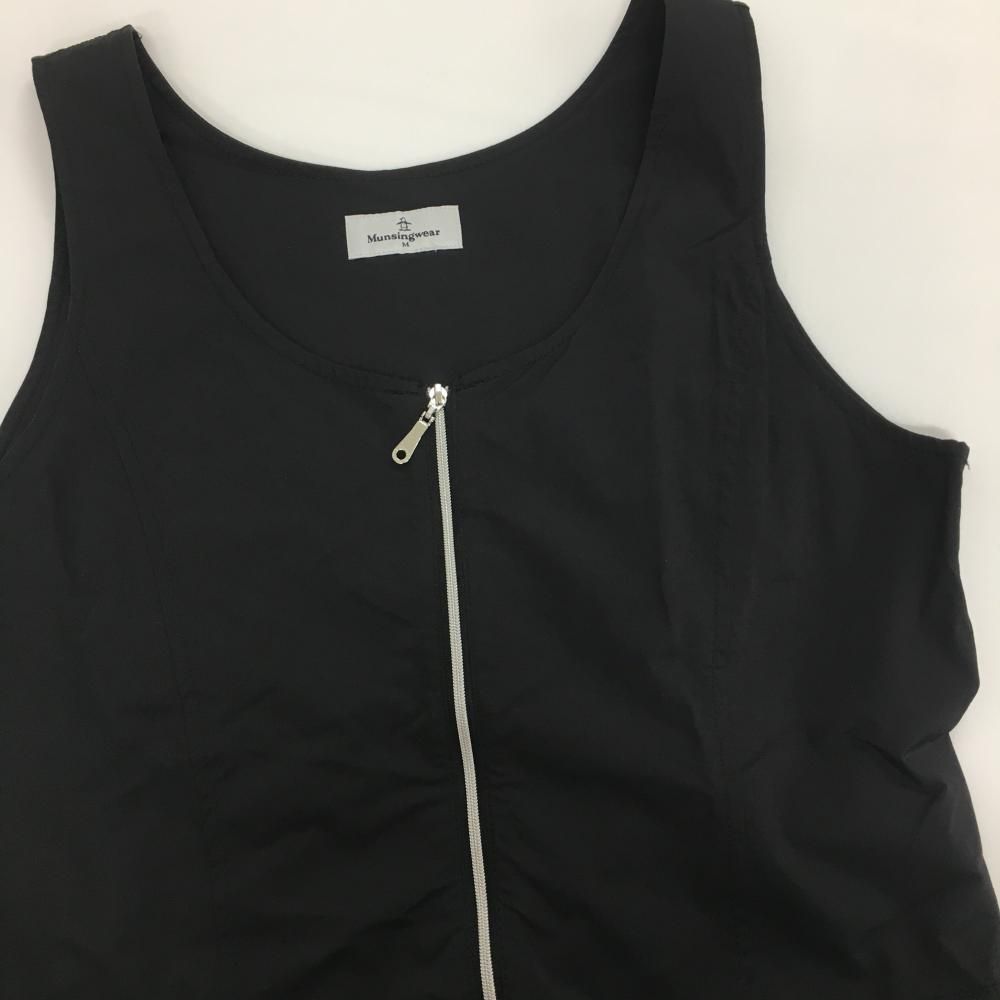 美品】マンシングウェア ノースリーブワンピース 黒 ナイロン フロント