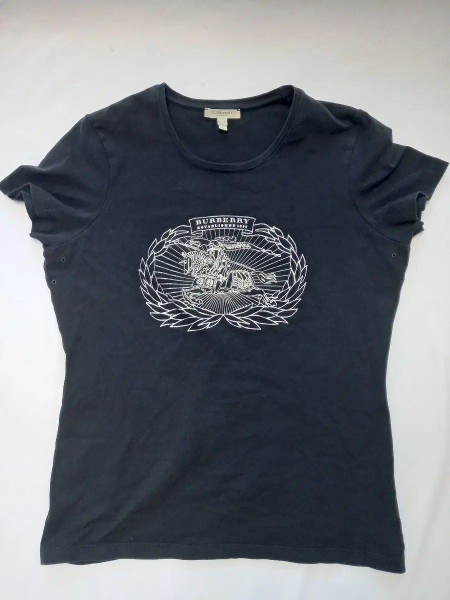 ★韓国の人気★【BURBERRY】★コットン ジャージ 半袖 Tシャツ★ バーバリー レディース Tシャツ 半袖 BURBERRY ブランド
