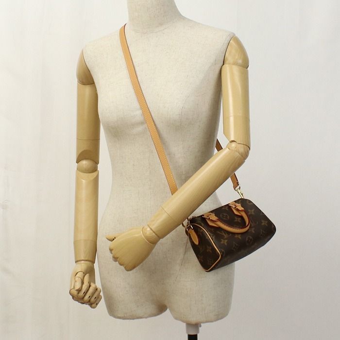 ルイヴィトン　ショルダーバッグ　斜め掛け LOUIS VUITTON ルイヴィトン 斜め掛け ショルダーバッグ M46740