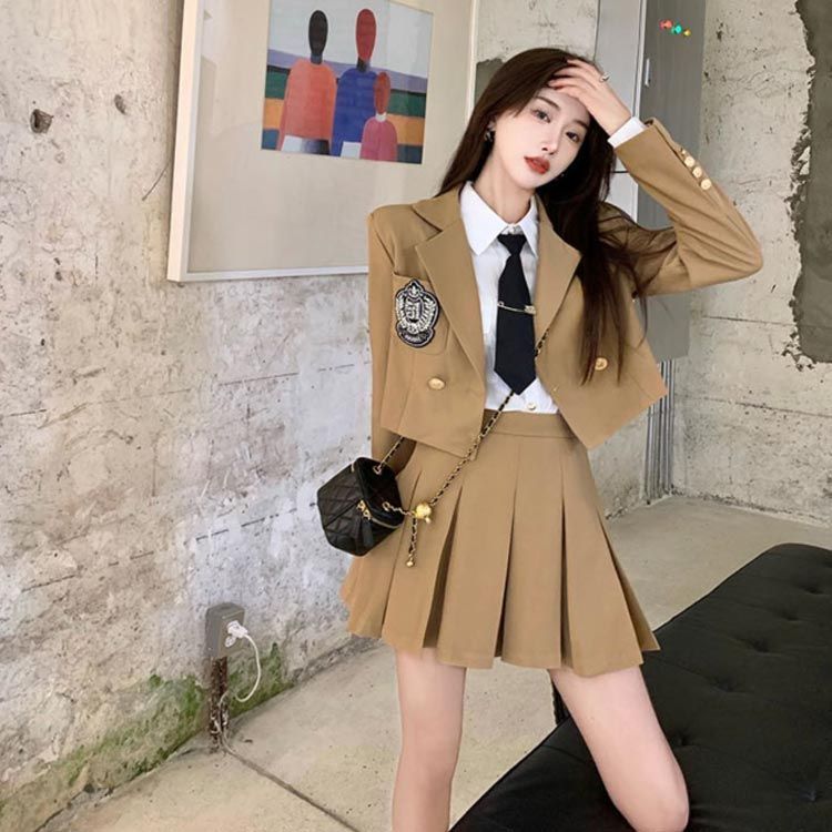 韓国 入園式 ブレザー スーツ ピアノ発表会 卒服 制服 女の子 フォーマル スーツ 女の子 ブレザー 結婚式 卒服 卒園式 卒業式 演出服 コスチューム ダンス衣装 スーツ 小学校 入学式 子供スー