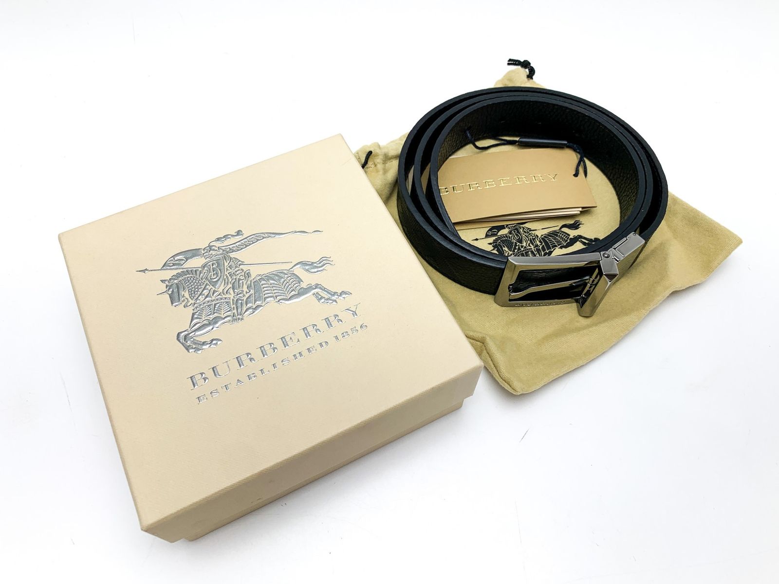 BURBERRY バーバリー 黒 ブラック ベルト ファッション 小物