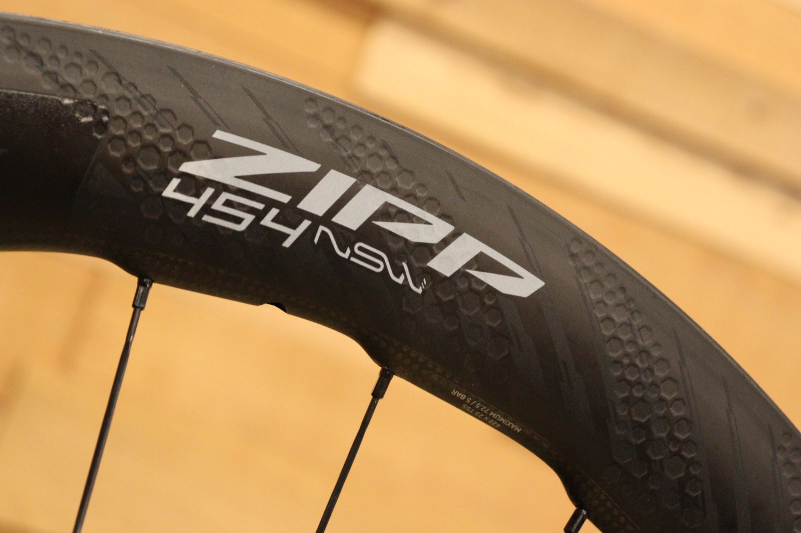 ZIPP 454 NSW リア (ジャンク品) 値下げ可能