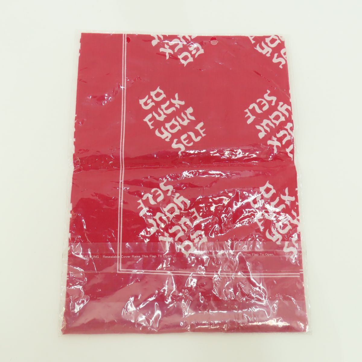 Supreme バンダナ 未使用 楽天市場】Supreme / Hanes Bandana Tagless Tees (2 Pack