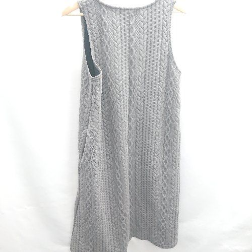 ◇ ⊂ ◎○未使用○ SHOO・LA・RUE Vネック ケーブル柄 ロング丈