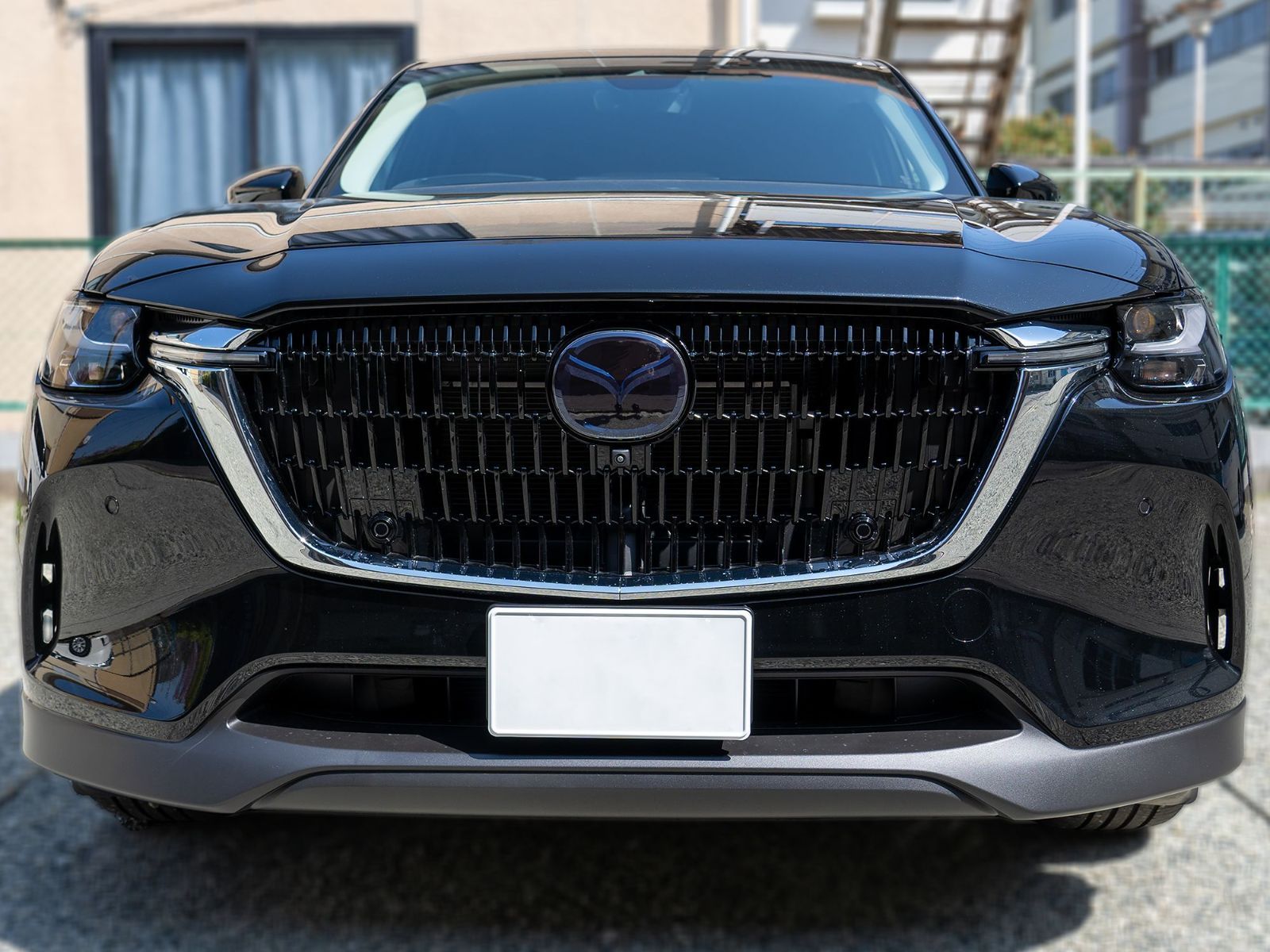 Tint+カット済み CX-60 エンブレム スモークフィルム(スモーク20