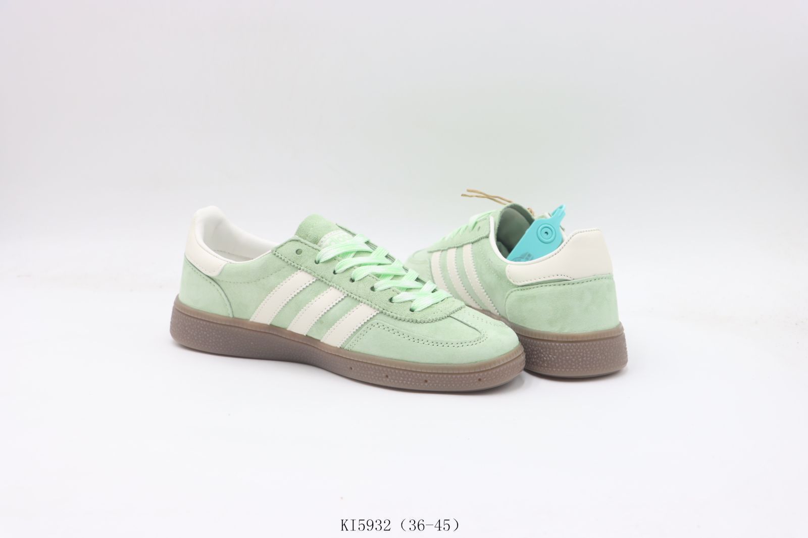 ボードシューズ