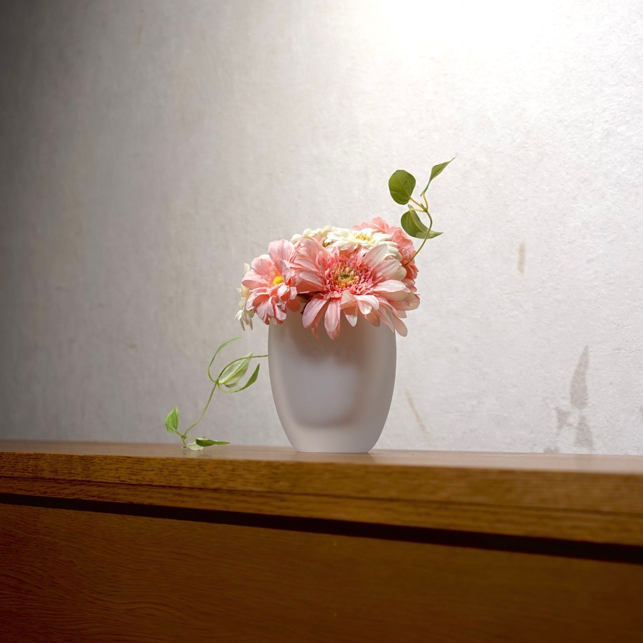 フラワーベース 花瓶